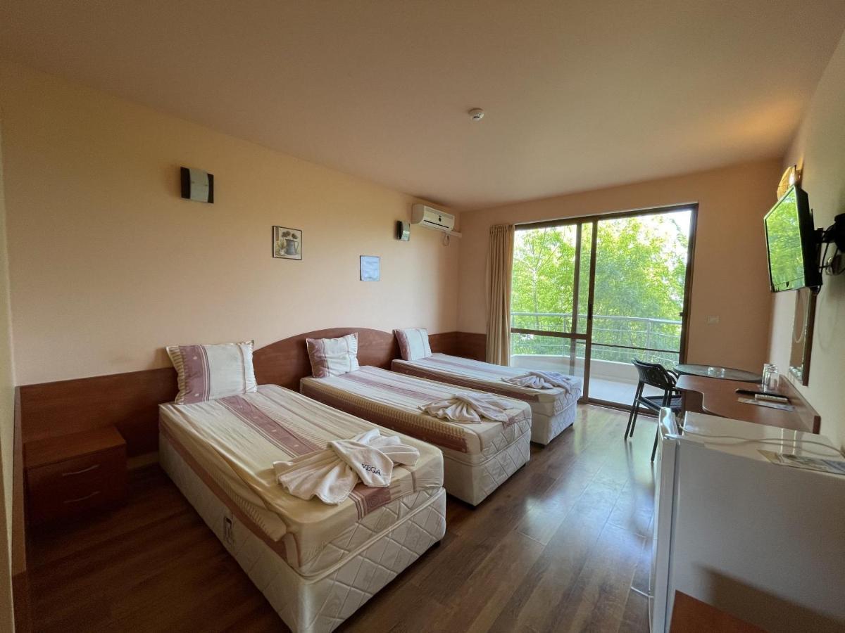 Hotel Vega Kranevo Extérieur photo
